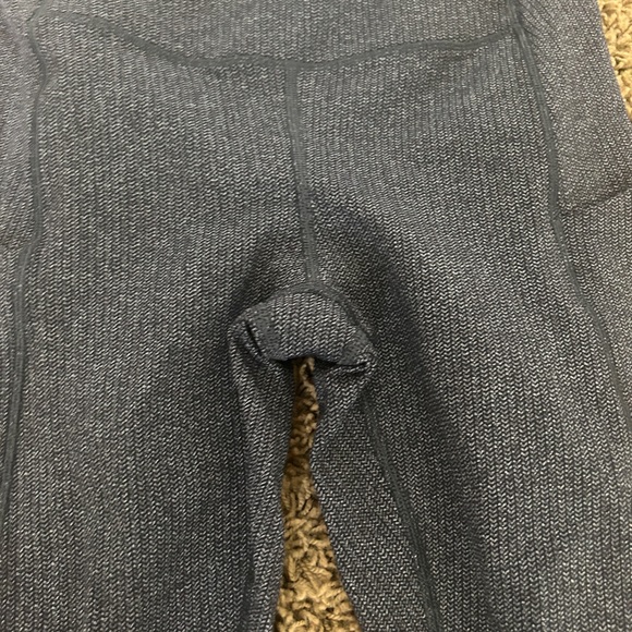 LULULEMON Women’s Gray Align Leggings Size 4 - Picture 3 of 7
